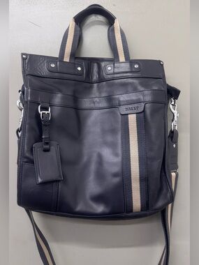 Bally Leather Weekend Mens Black Tote Bag
